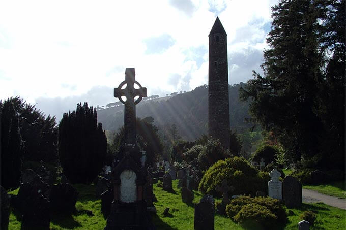 Grabkreuze in Glendalough